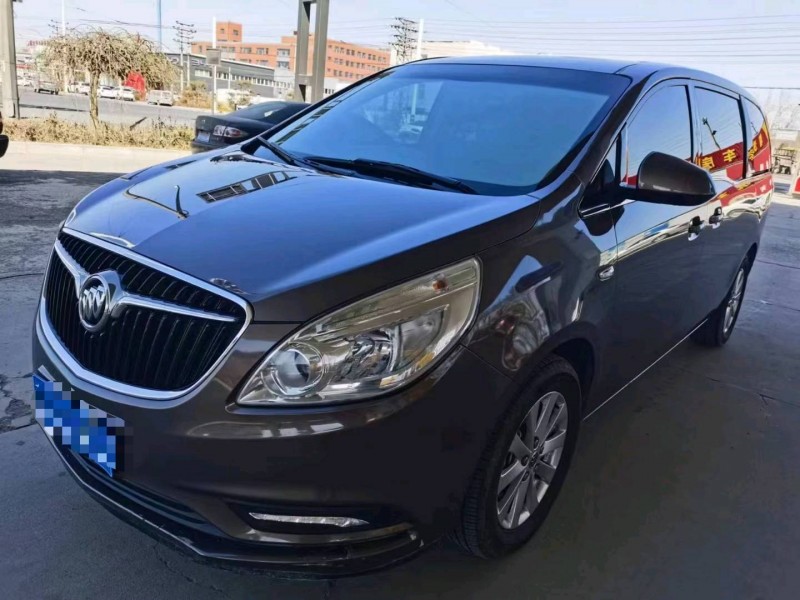 保定18年别克GL84