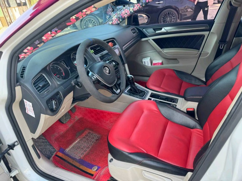 保定16年大众高尔夫8