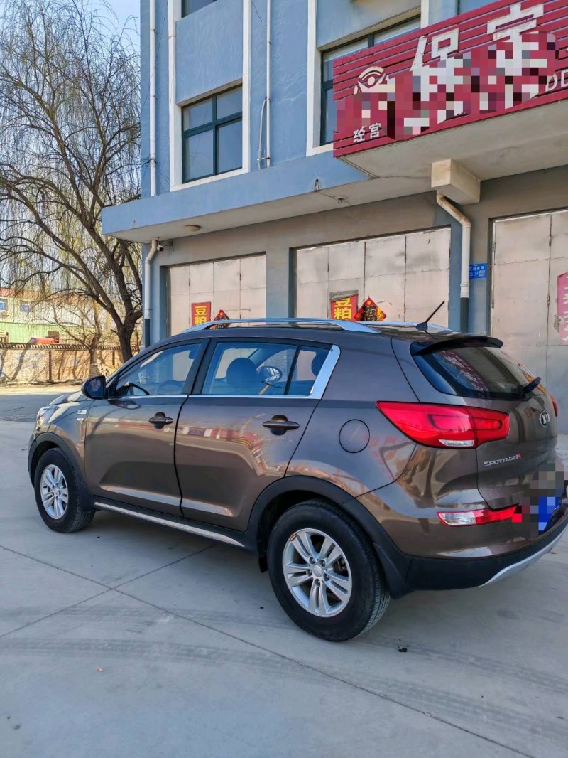 保定17年起亚智跑5