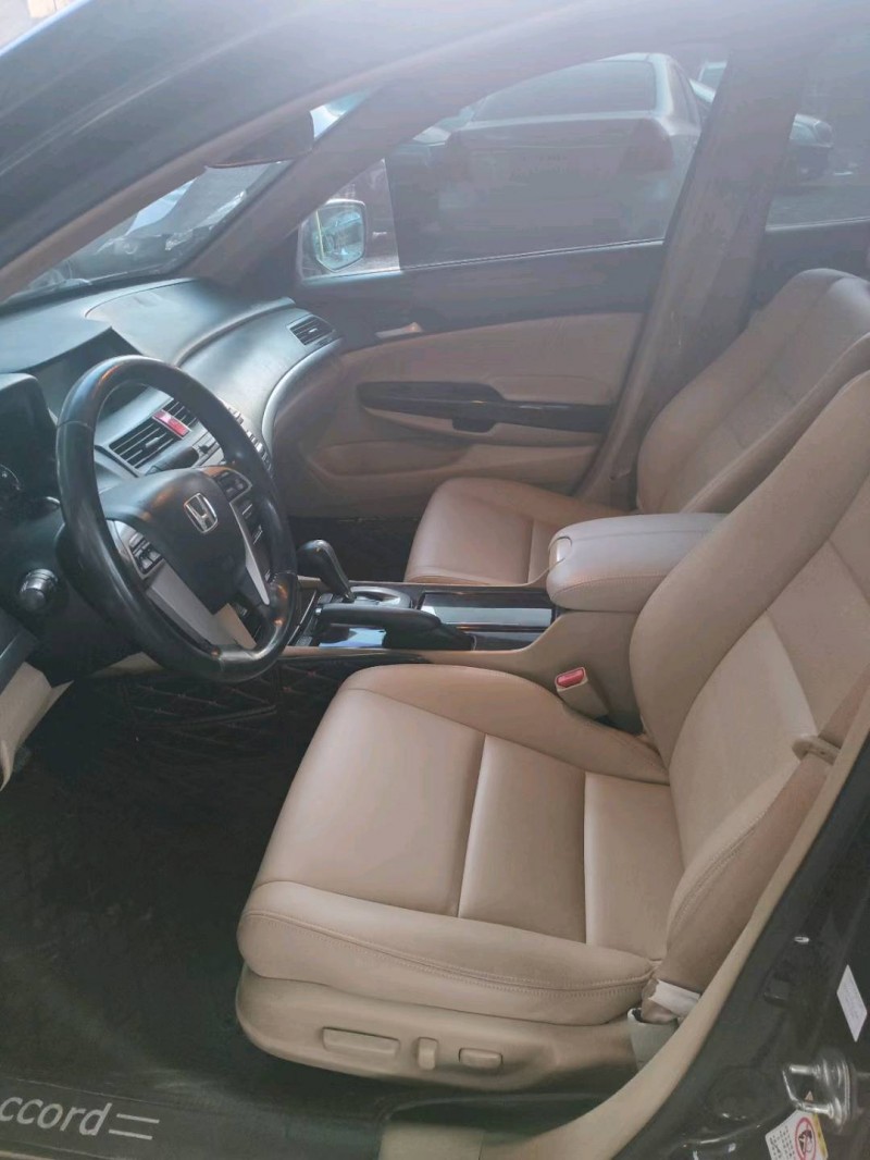 保定09年本田雅阁7