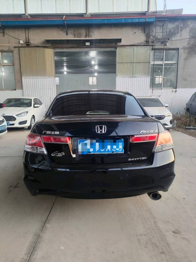 保定09年本田雅阁9