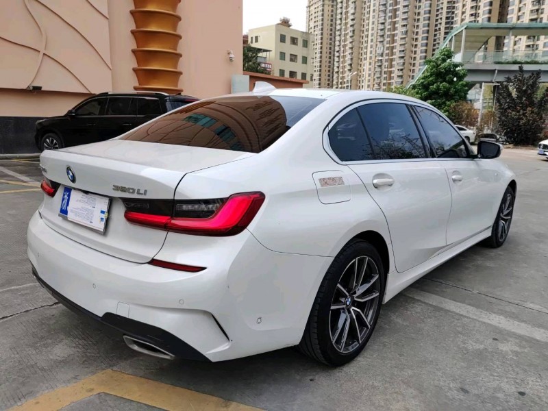 佛山21年宝马3系4