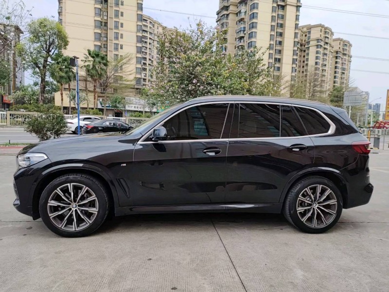 广州21年宝马X53