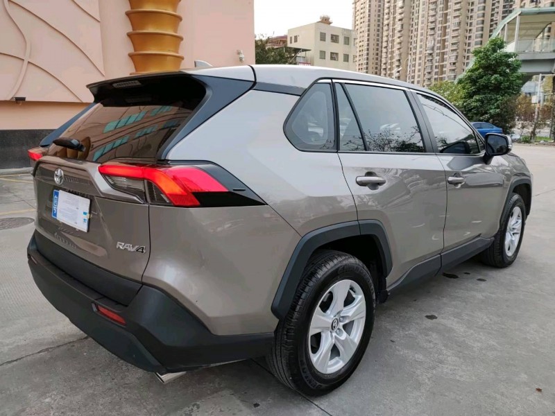 佛山23年丰田RAV46