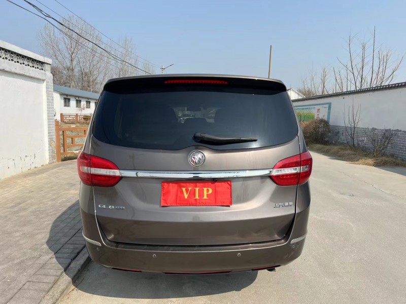 青岛18年别克GL89