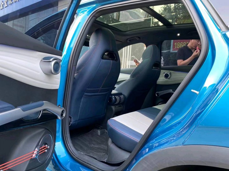 枣庄22年比亚迪元8