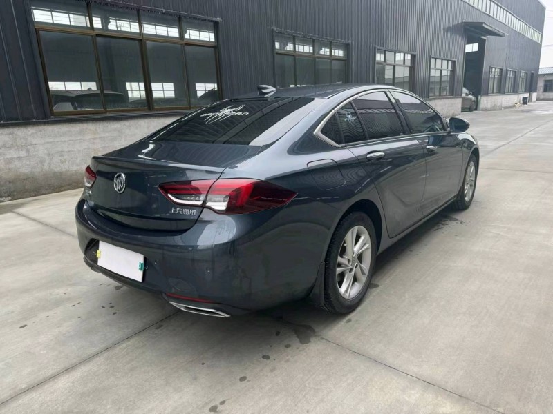 徐州21年别克君威4