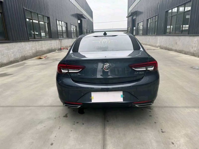 徐州21年别克君威5