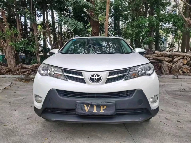 珠海16年丰田RAV4荣放1