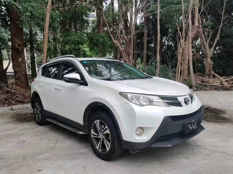 珠海16年丰田RAV4荣放2