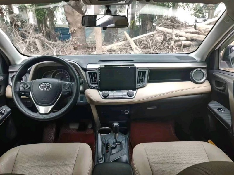 珠海16年丰田RAV4荣放3
