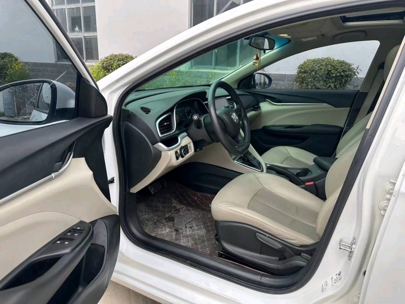 盐城16年别克英朗GT5