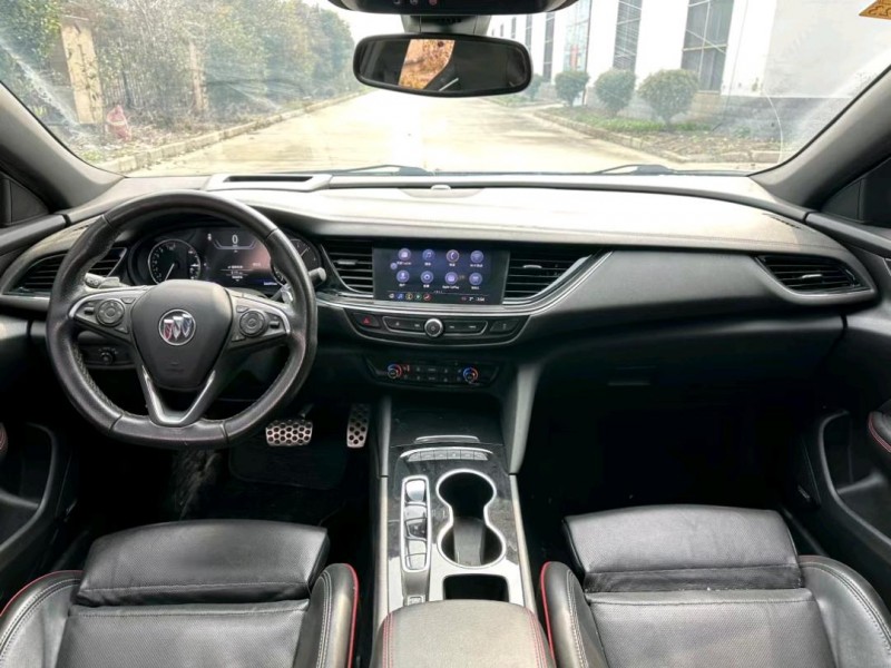 盐城21年别克君威7