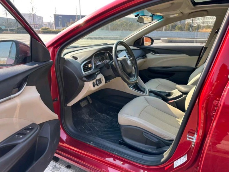 盐城16年别克英朗GT5