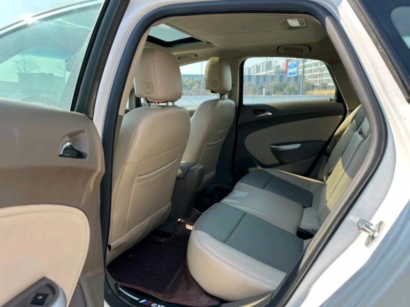 盐城14年别克英朗GT4