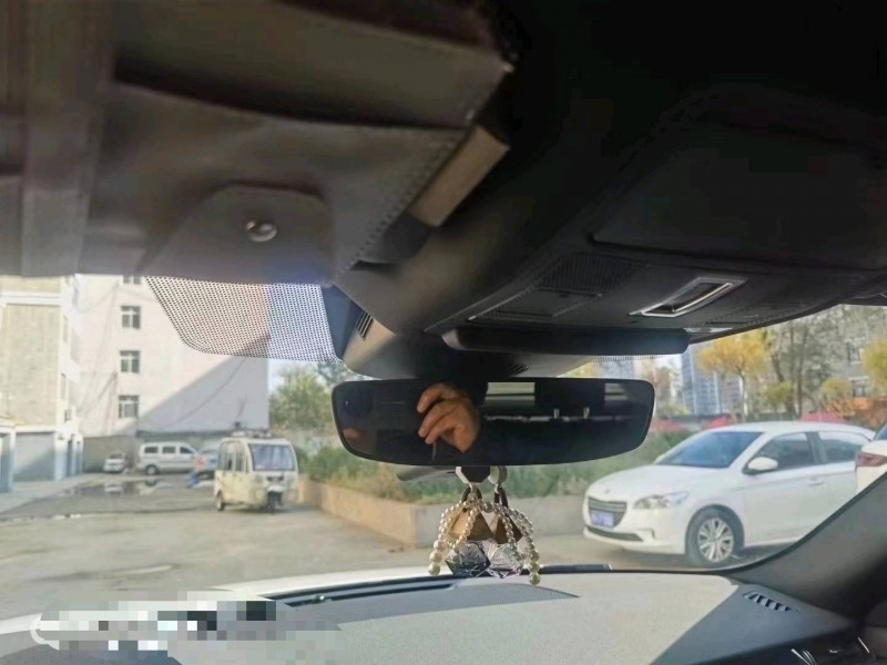 潍坊21年路虎极光7