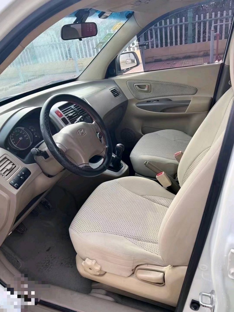 潍坊15年现代途胜5