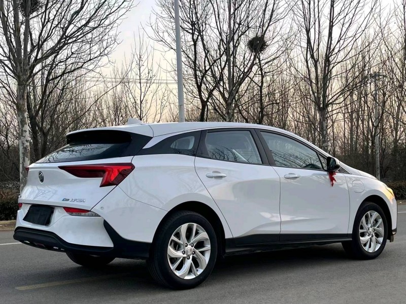 徐州24年别克微蓝5