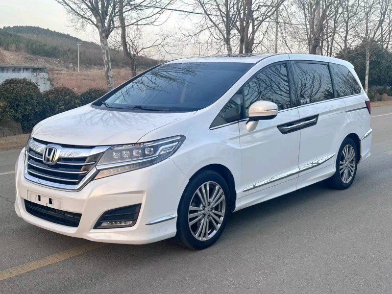 徐州17年本田艾力绅2