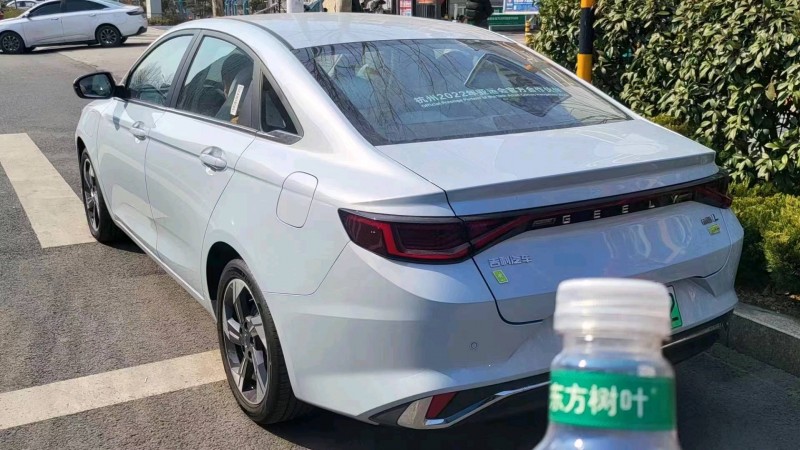 东营24年吉利雷神5