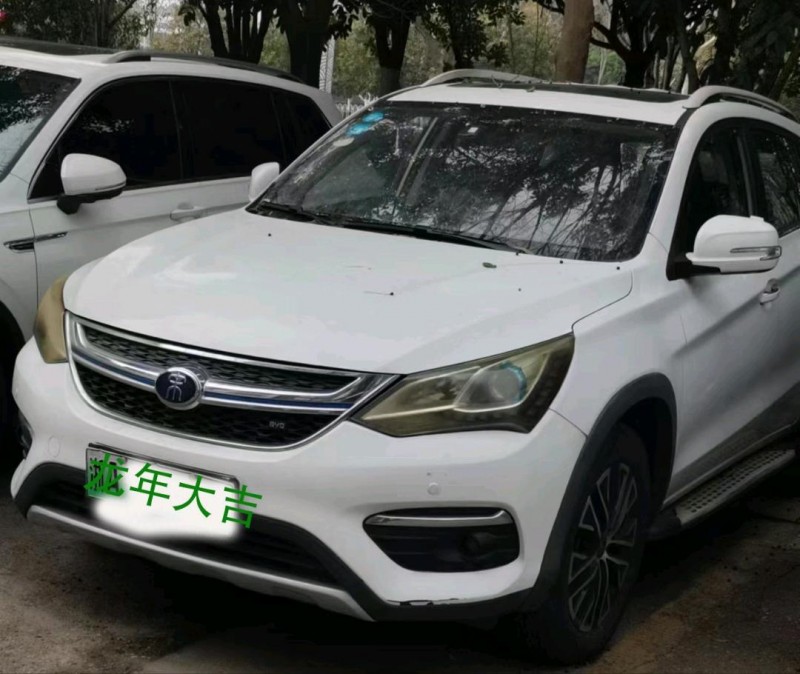 長沙18年比亞迪宋2