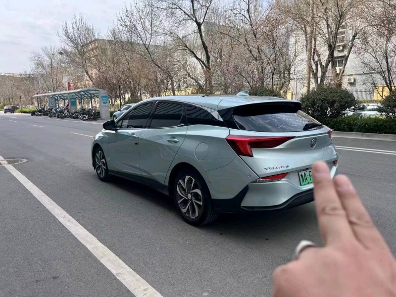 东营23年别克velite64