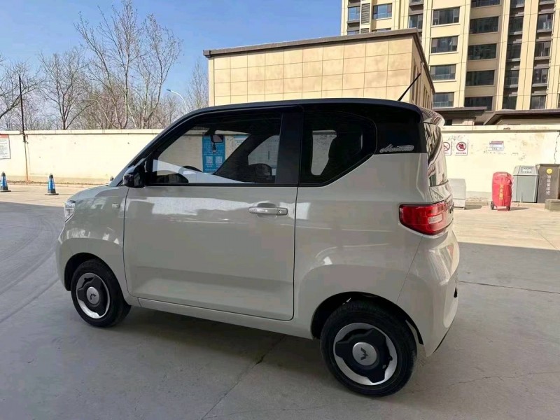 邯鄲23年五菱汽車MINIEV馬卡龍3