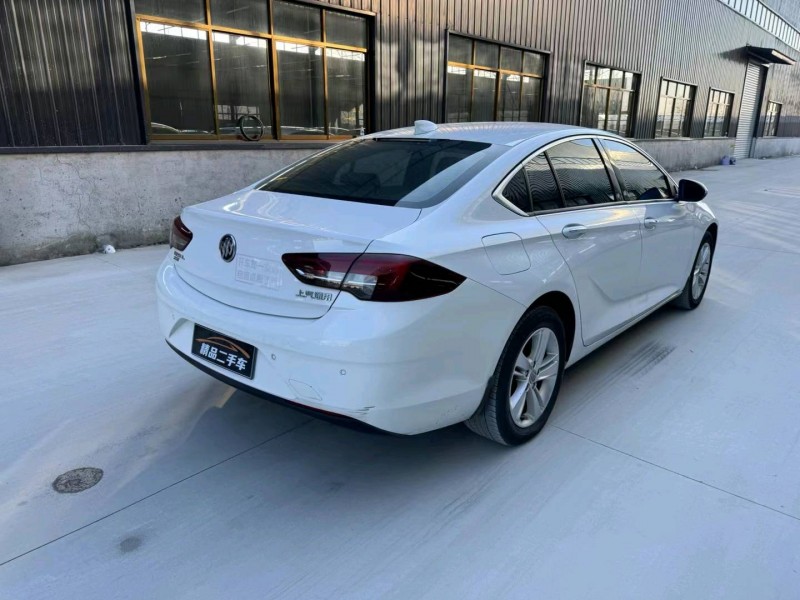 徐州19年别克君威4