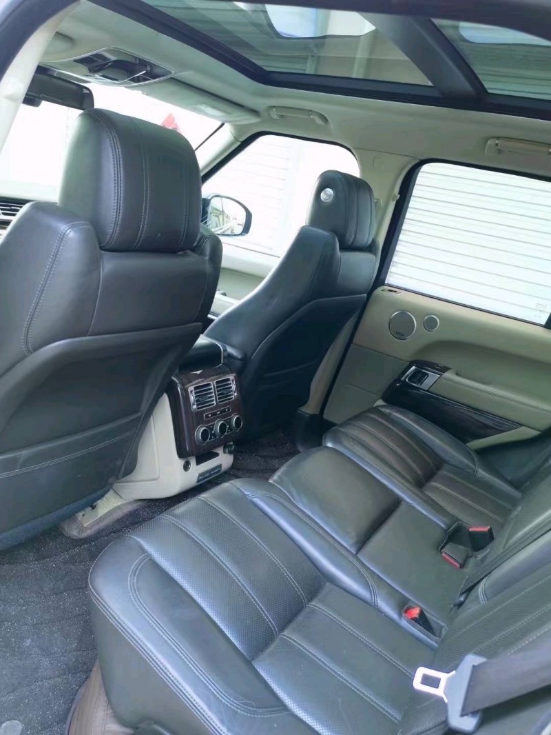 淄博14年路虎揽胜行政9