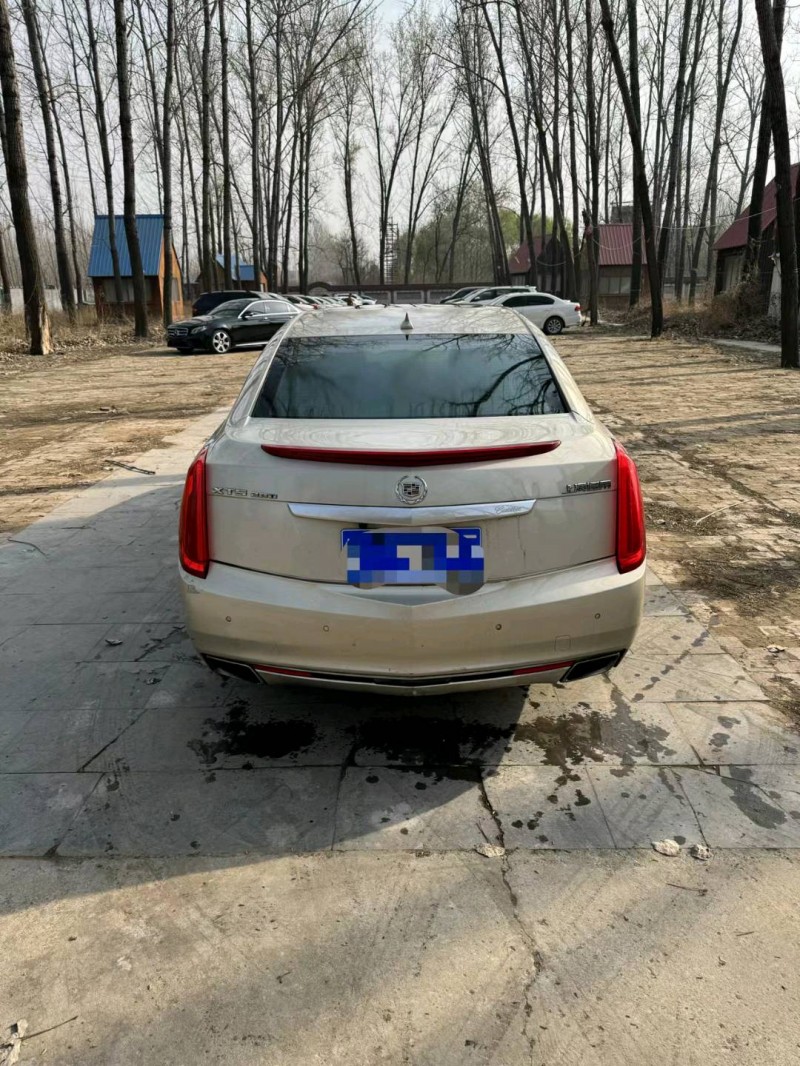 东营13年凯迪拉克XTS3