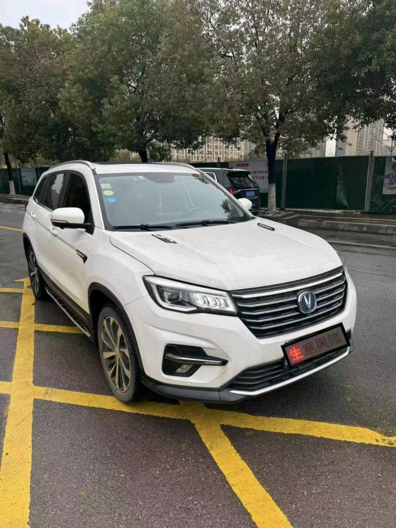 九江18年長安汽車CS752