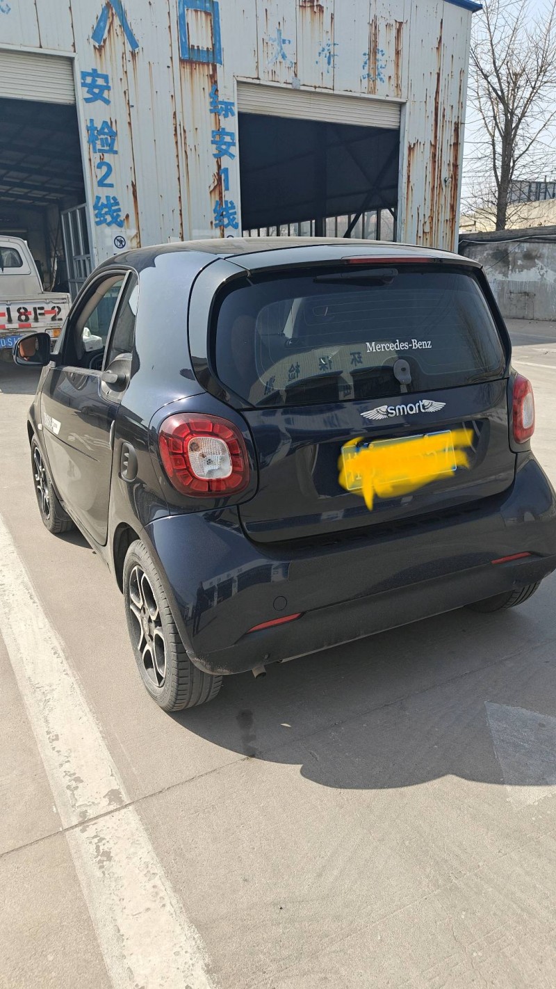 邯郸18年奔驰smart3
