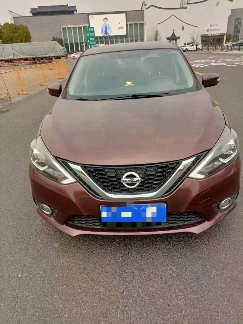 常州18年日產軒逸1