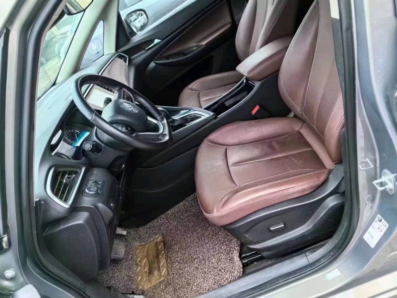 汕头19年别克GL62