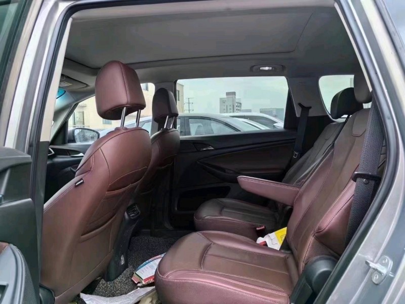 汕头19年别克GL65