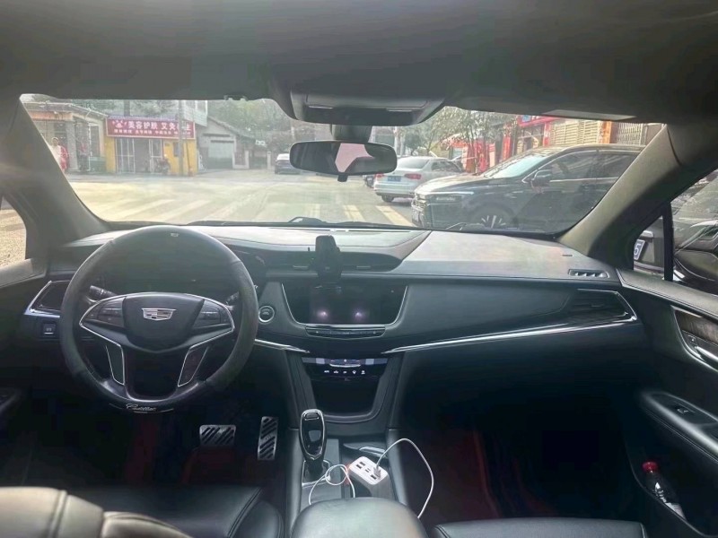衡陽19年凱迪拉克XT55
