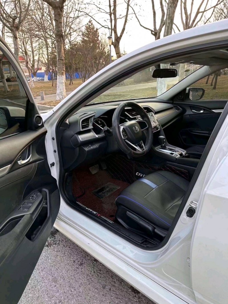 枣庄19年本田思域7