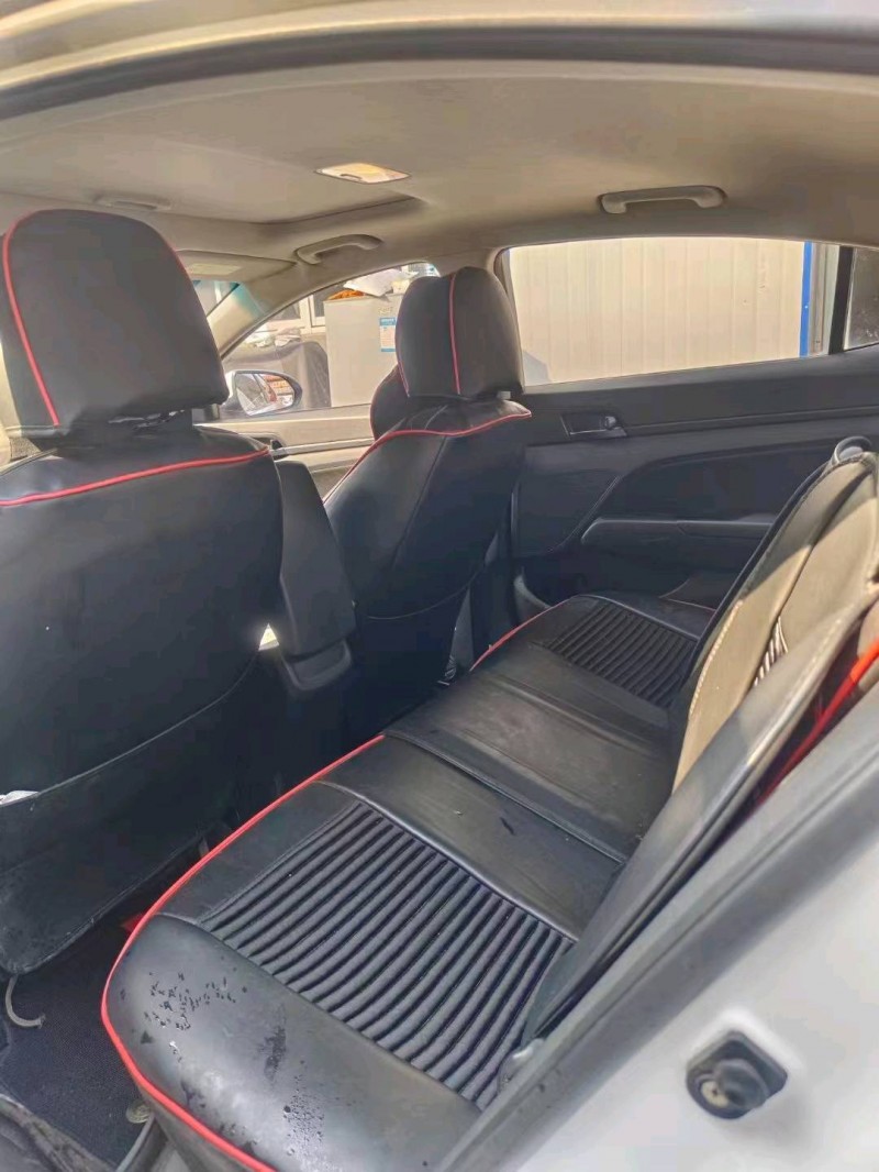 邯郸17年现代领动5