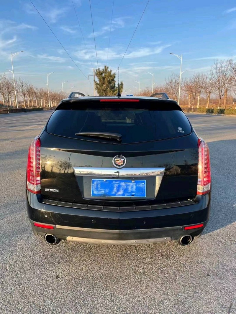 东营13年凯迪拉克SRX4