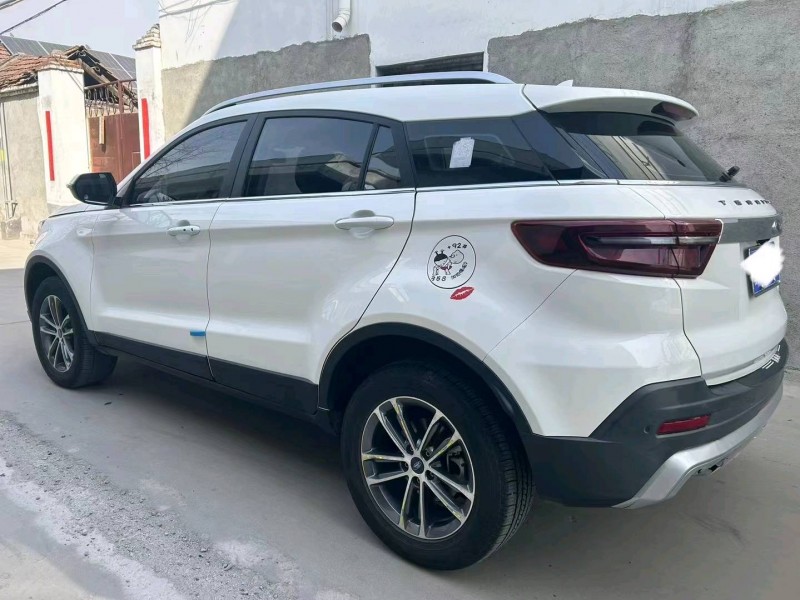 东营21年福特领界4