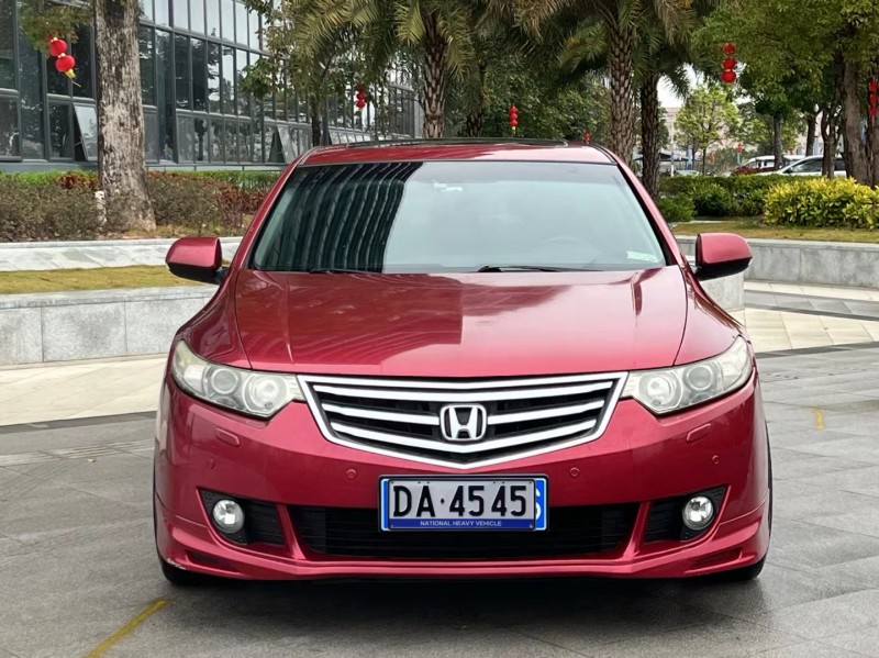 东莞11年本田思铂睿1