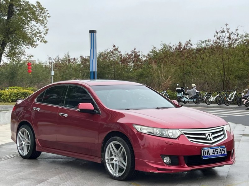 东莞11年本田思铂睿3