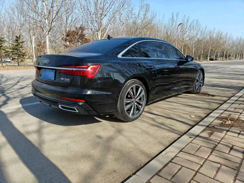 聊城19年奥迪A6L8