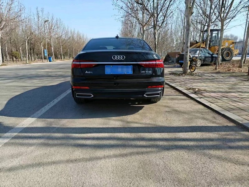 聊城19年奥迪A6L9
