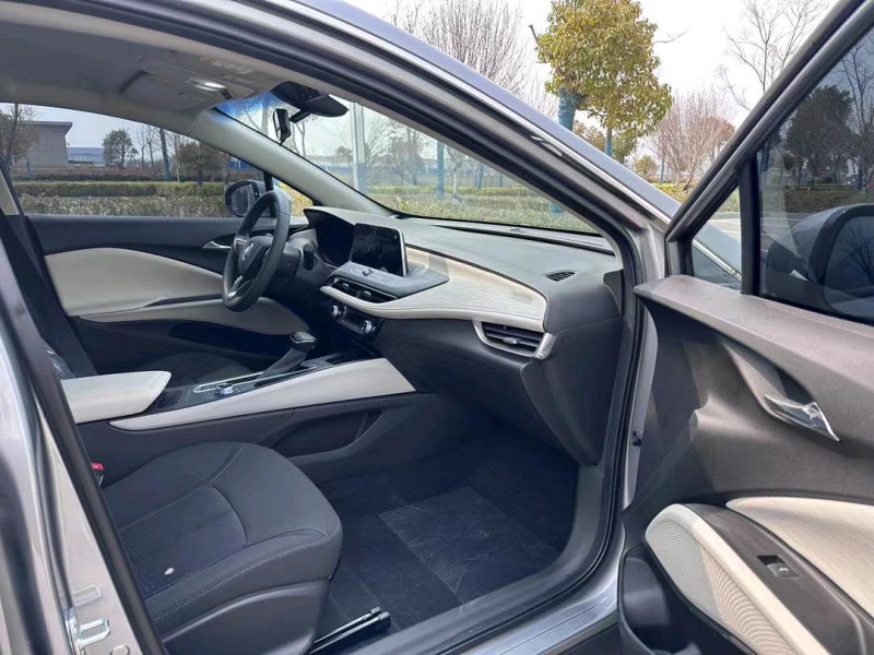 盐城23年别克微蓝5