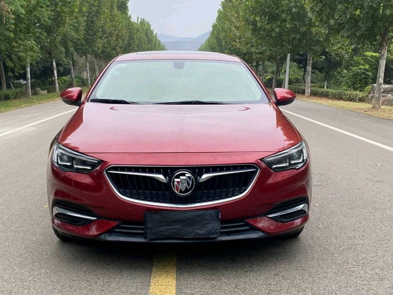 徐州17年别克君威1