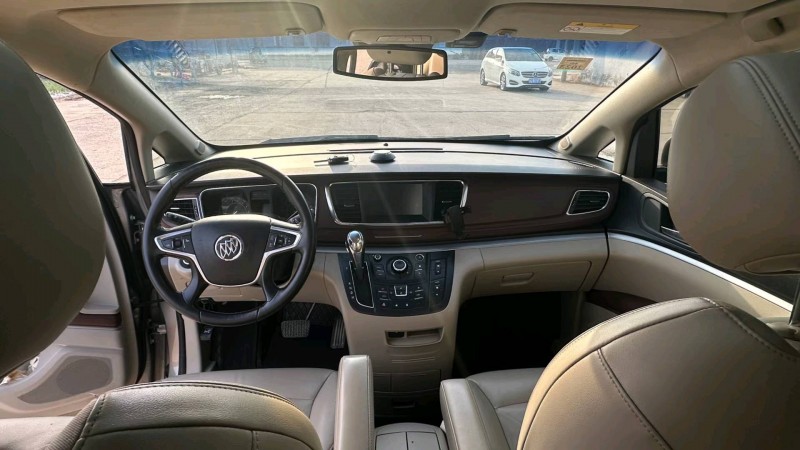 徐州19年别克GL84