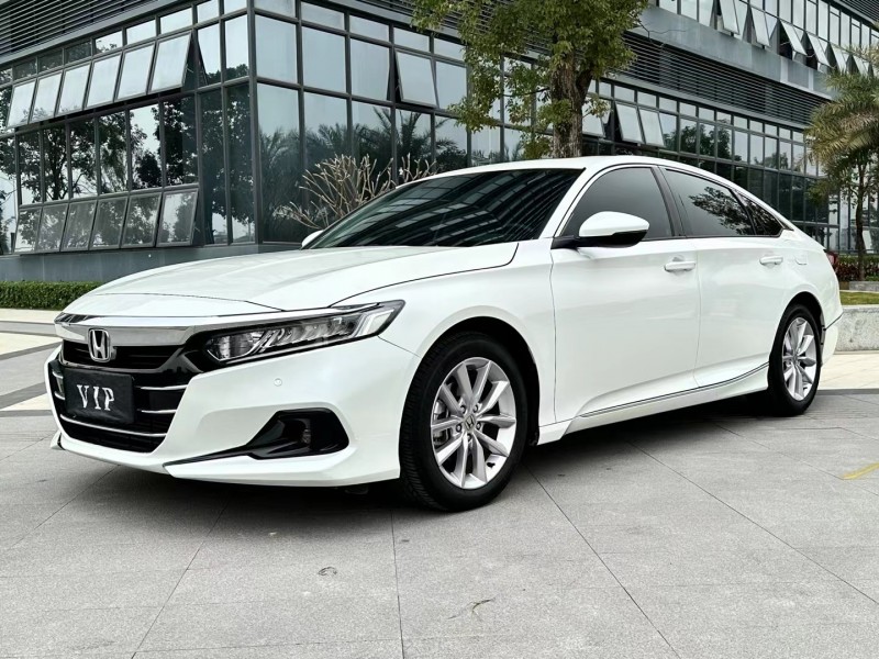 东莞22年本田雅阁2