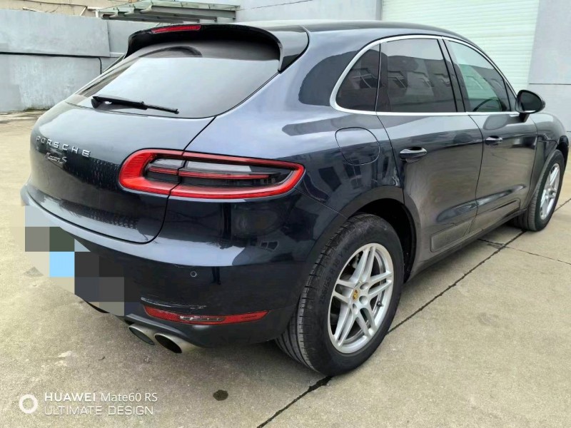 嘉興16年保時捷Macan3