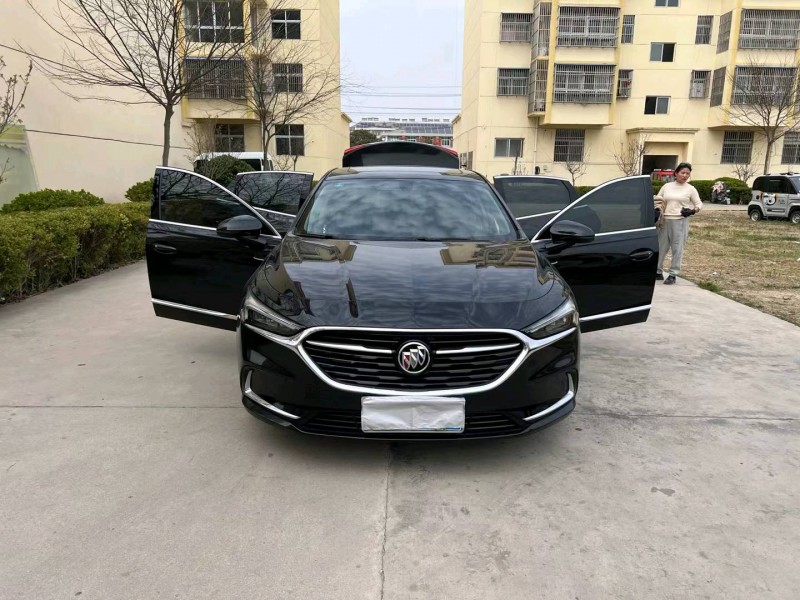 徐州20年别克君越6